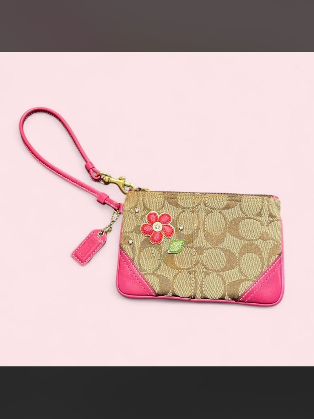 coach pink embroidered wristlet 🩷